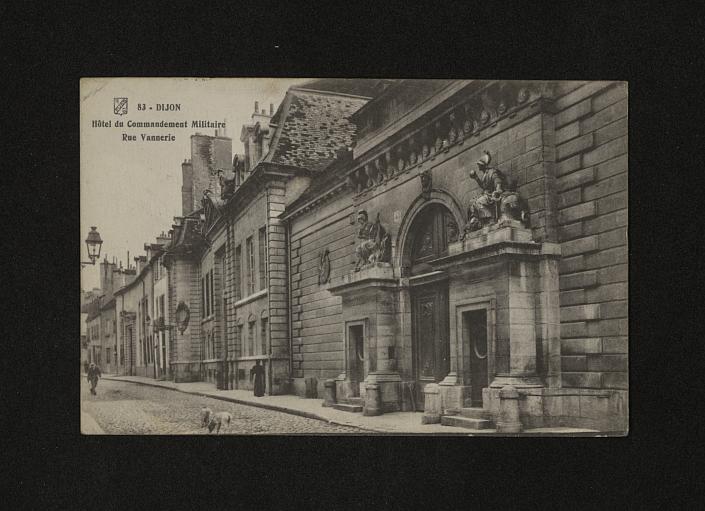 Consultez le dictionnaire des noms des rues de Dijon 9 FI 21231 2497